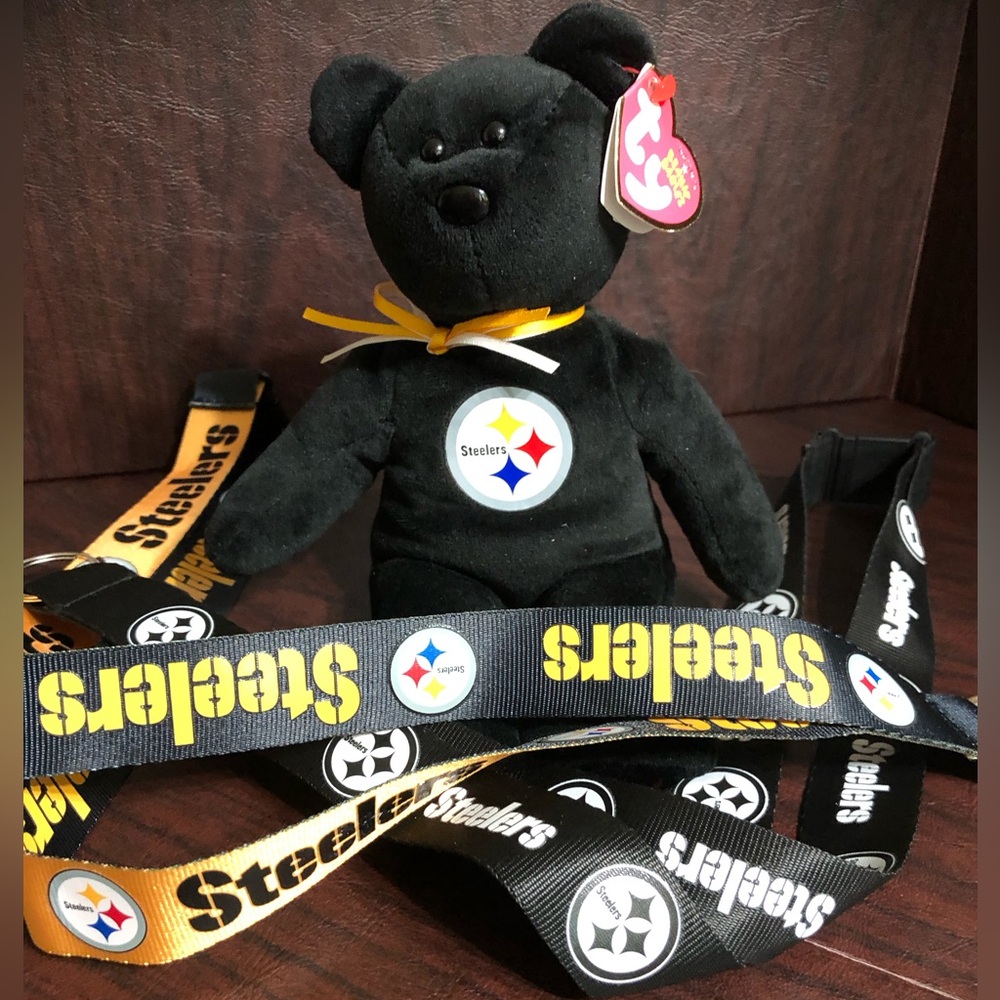 Ty Beanie Baby Pittsburg Steelers with 2 lanyards
